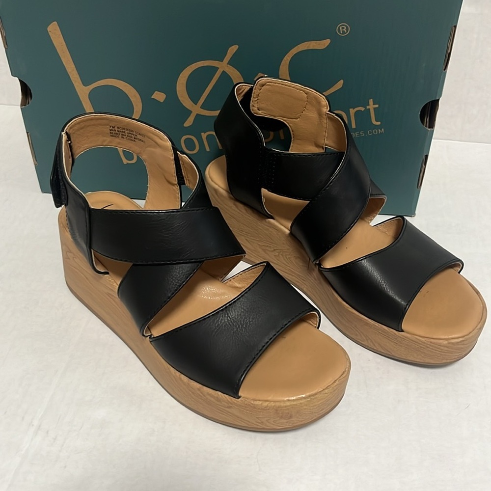 b.o.c. Born Black Shola Wedge Sandal